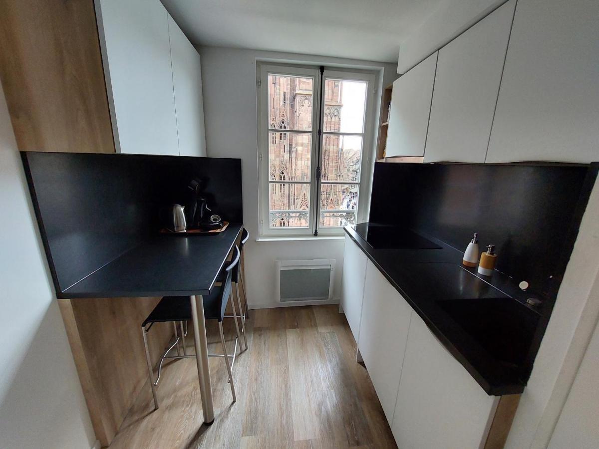 Les Appartements Place De La Cathedrale Strasbourg Exterior photo