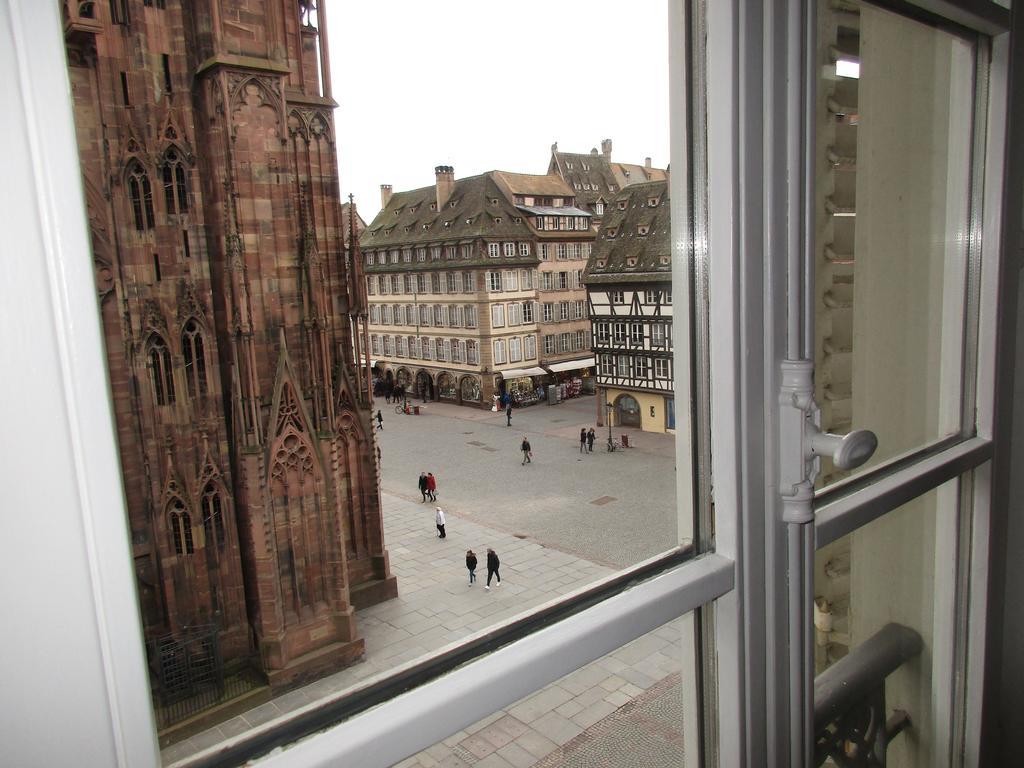 Les Appartements Place De La Cathedrale Strasbourg Exterior photo