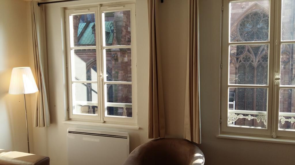 Les Appartements Place De La Cathedrale Strasbourg Exterior photo