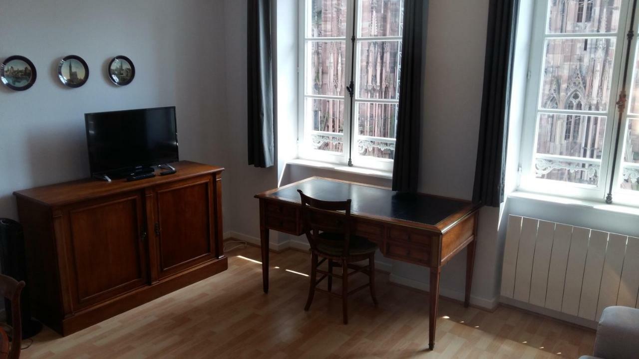 Les Appartements Place De La Cathedrale Strasbourg Exterior photo
